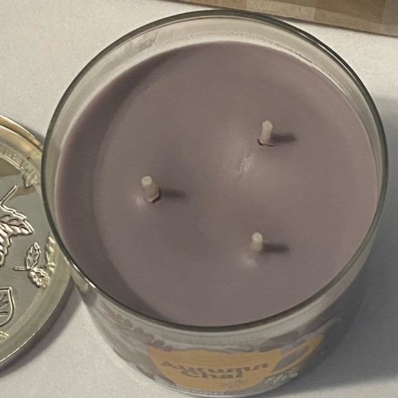 Bath & Body Works Autumn Chai Three Wick Scented Candle - Picture 3 of 5